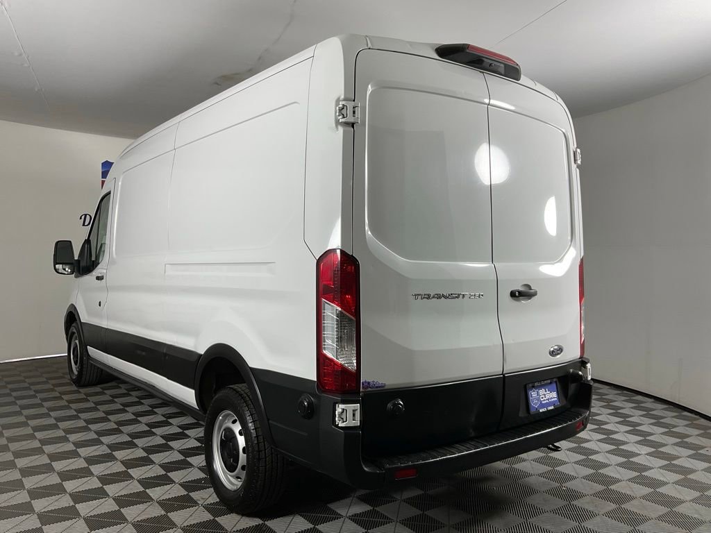 Used 2024 Ford Transit 250 148 Medium Roof RWD image 5
