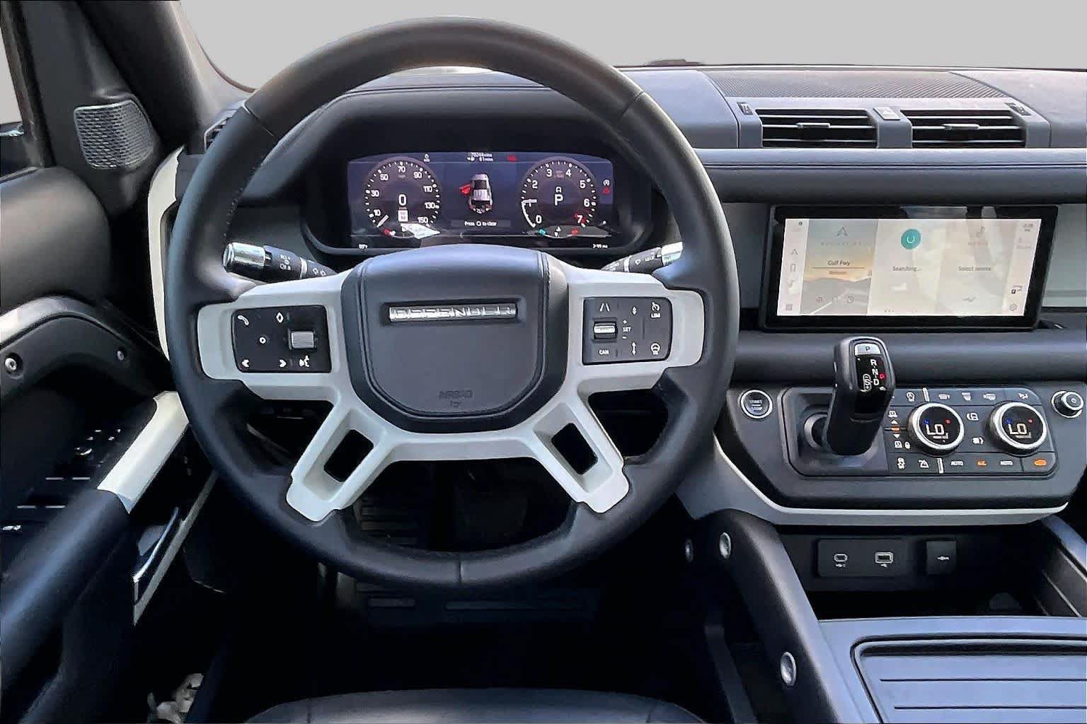 Used 2020 Land Rover Defender 110 HSE AWD/4WD image 5