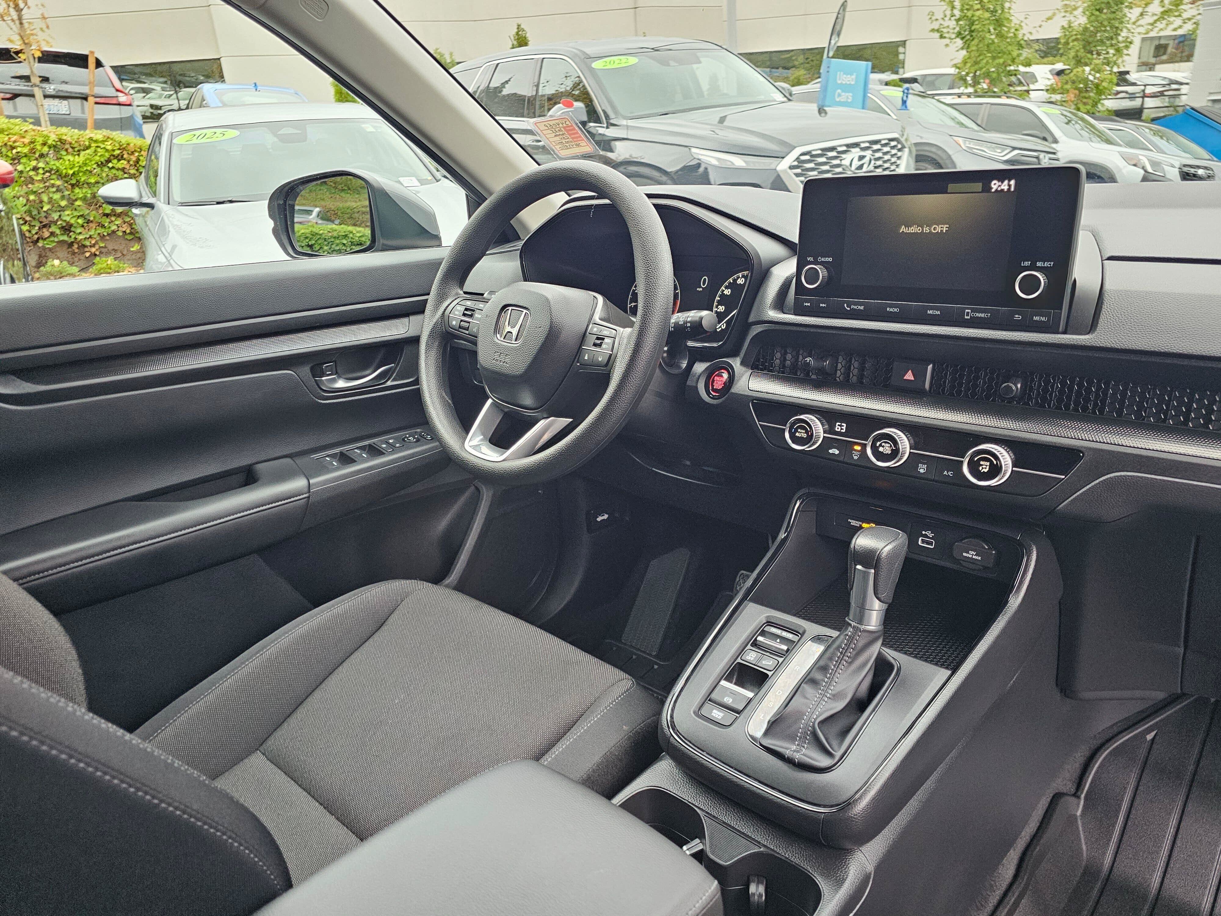 Certified 2025 Honda CR-V LX image 10