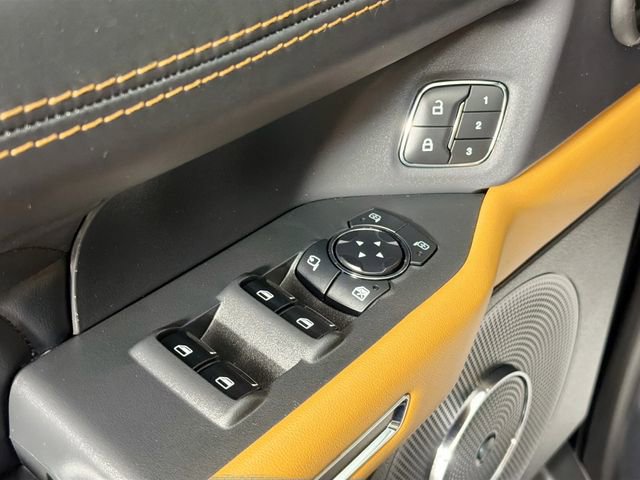 Used 2024 Ford Expedition Platinum AWD/4WD image 18