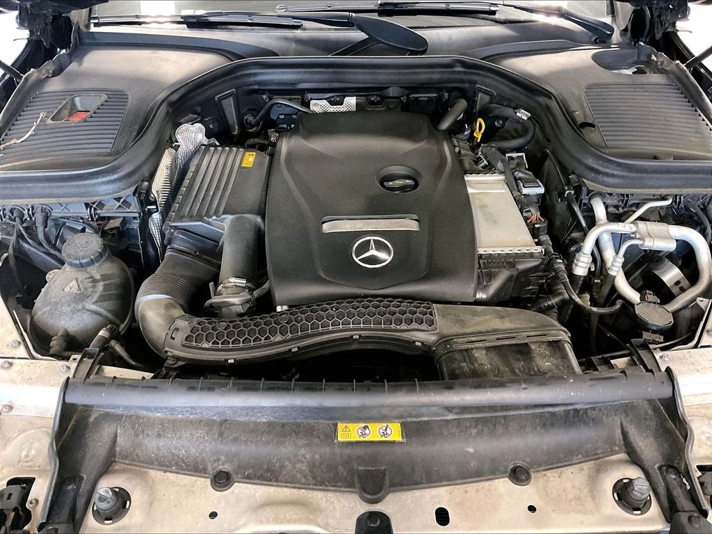Used 2019 Mercedes-Benz GLC 300 4MATIC Coupe image 30