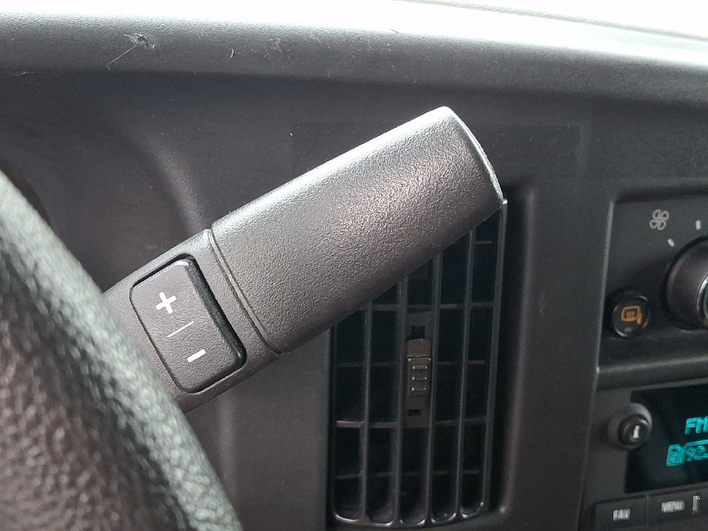 Used 2025 Chevrolet Express 2500 w/ Driver Convenience Package RWD image 15