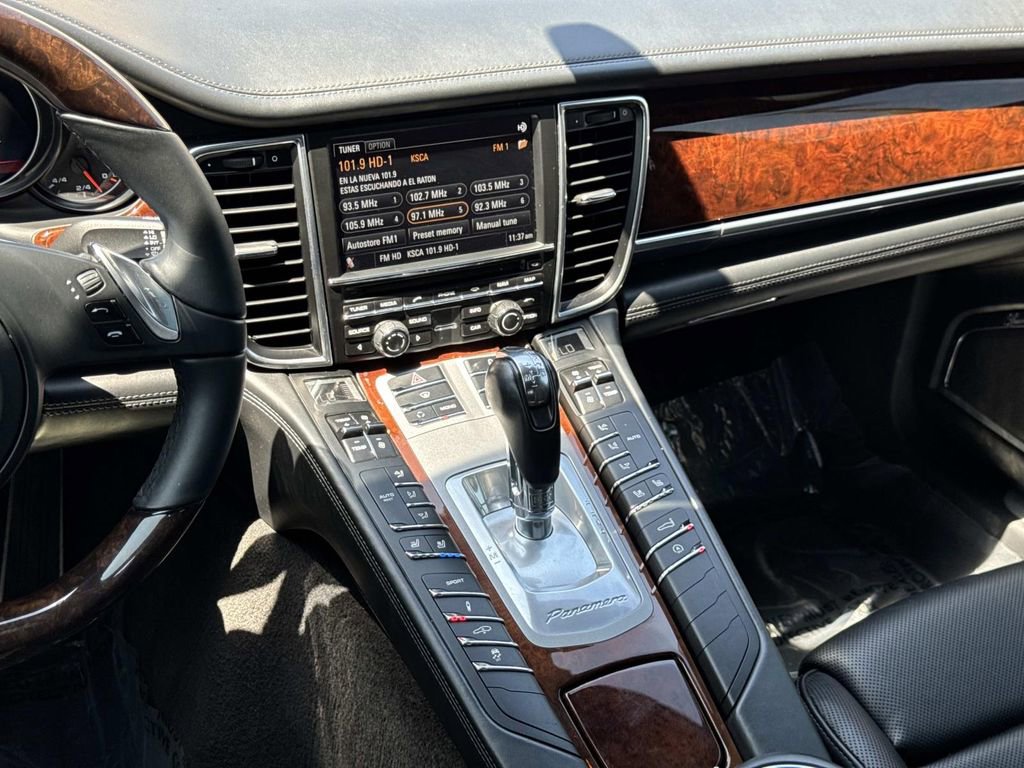 Used 2012 Porsche Panamera AWD/4WD image 10