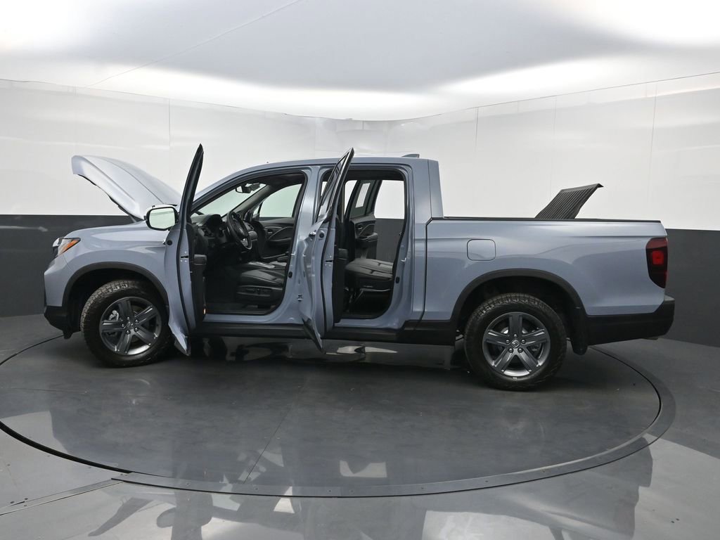 Used 2023 Honda Ridgeline RTL-E image 40