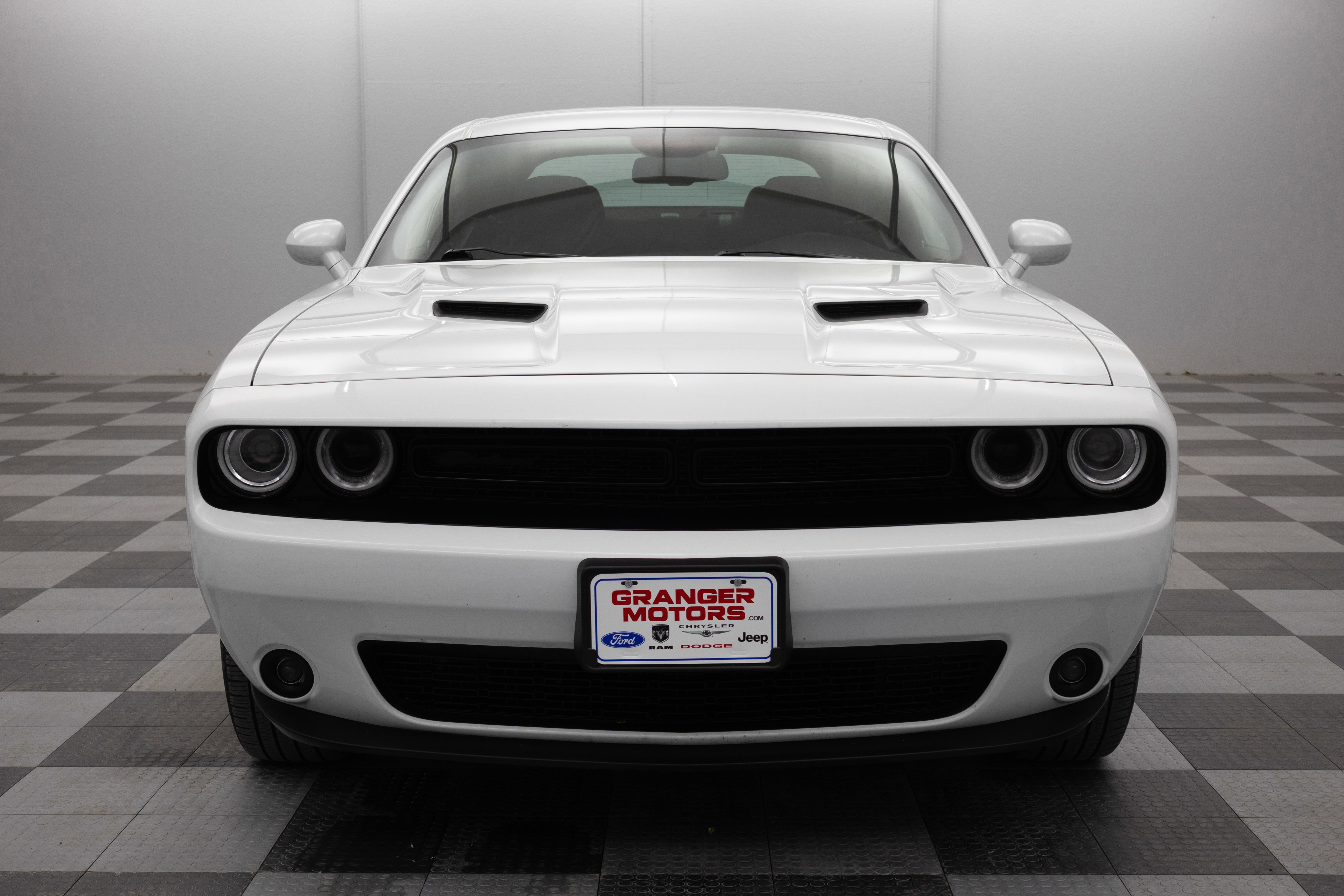Used 2021 Dodge Challenger SXT w/ Blacktop Package image 3
