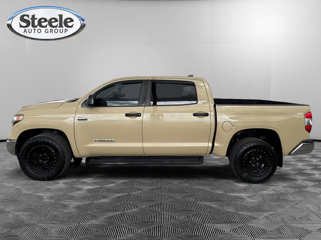 Used 2020 Toyota Tundra SR5 w/ SR5 Leather Package RWD image 2