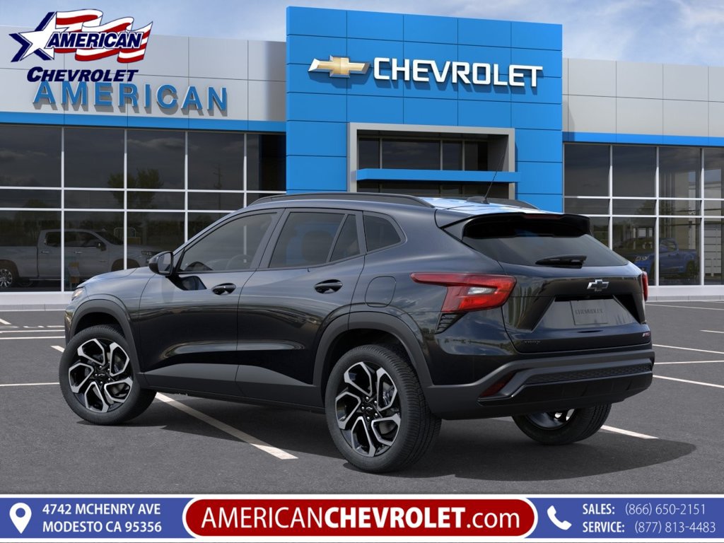 New 2026 Chevrolet Trax RS w/ Driver Confidence Package FWD image 4