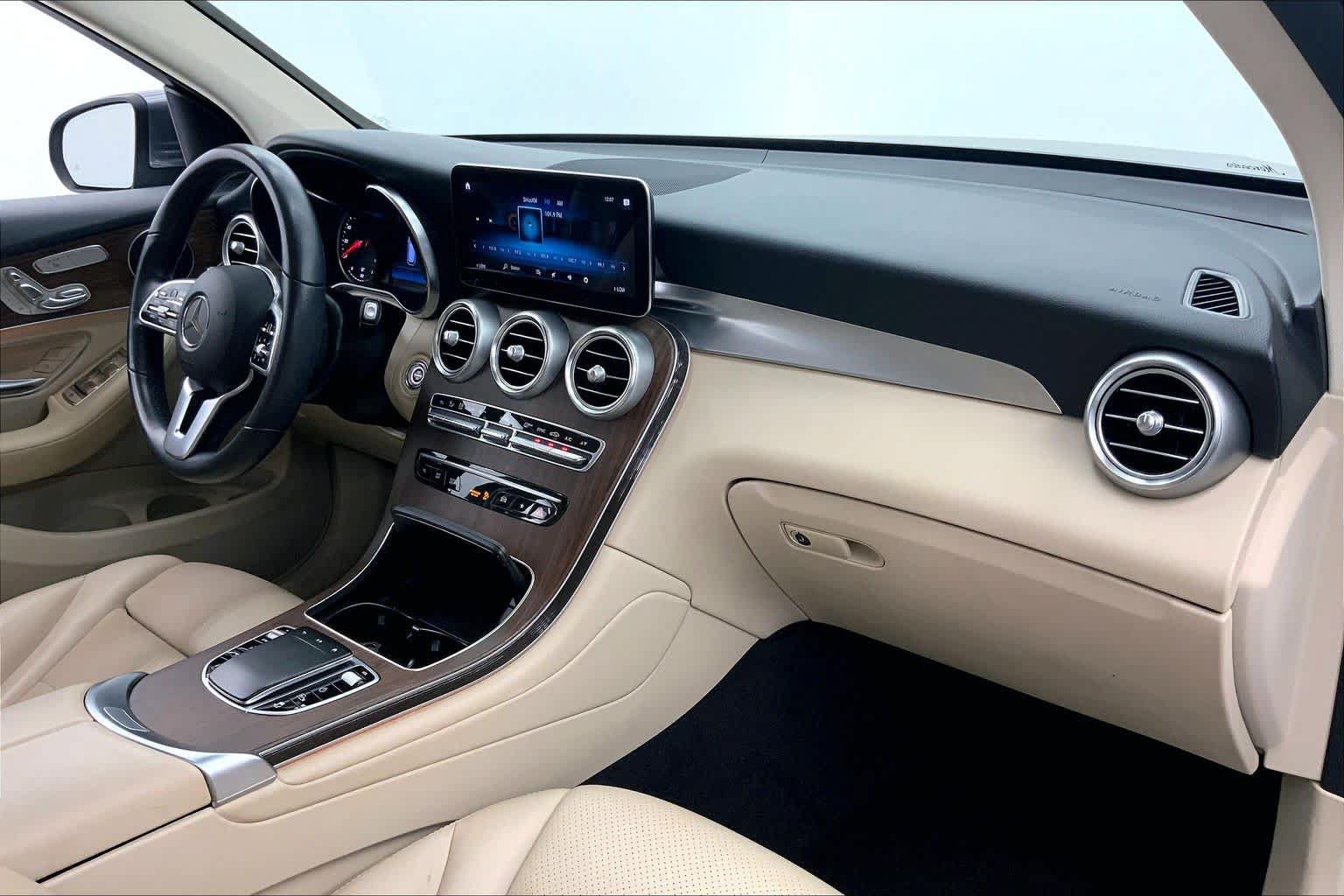 Certified 2022 Mercedes-Benz GLC 300 image 10
