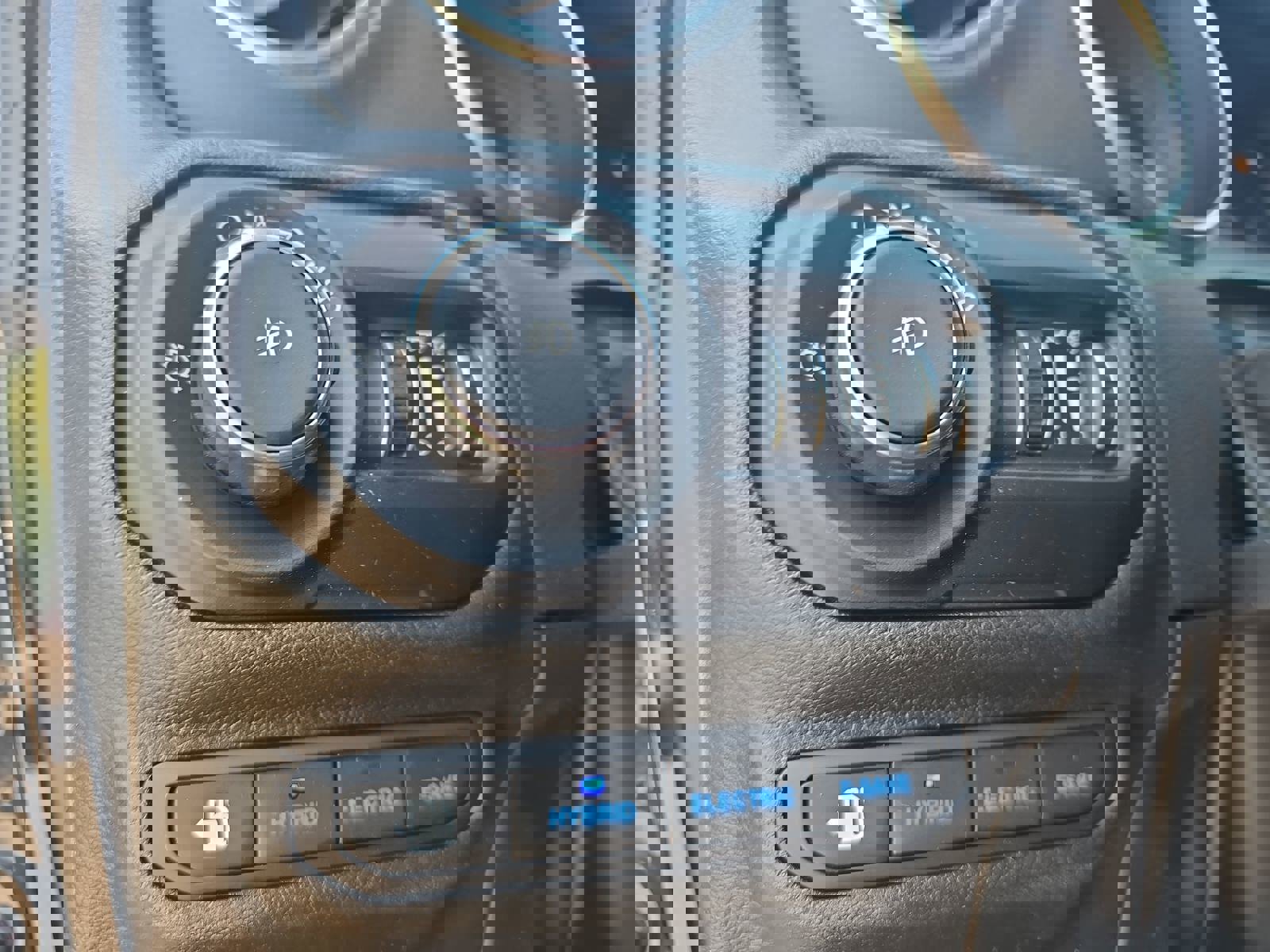 Used 2022 Jeep Wrangler Unlimited Rubicon 4xe w/ Steel Bumper Group image 27