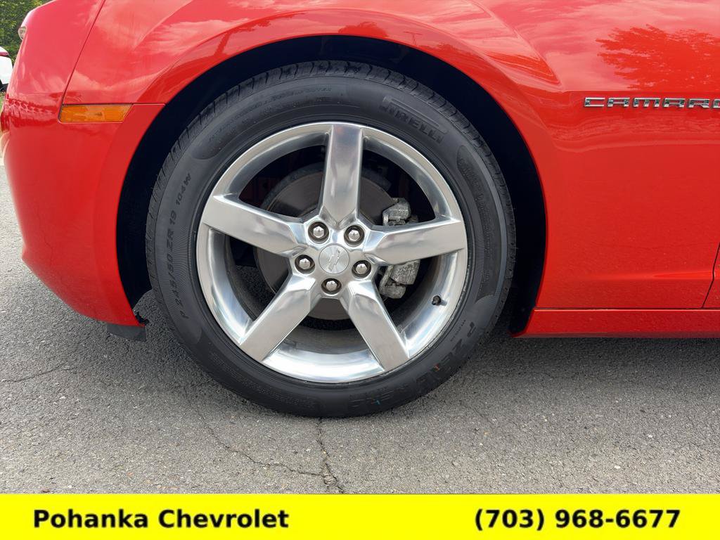 Used 2013 Chevrolet Camaro LT RWD image 24