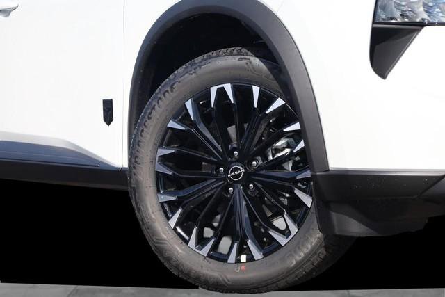 New 2026 Nissan Rogue SV image 3