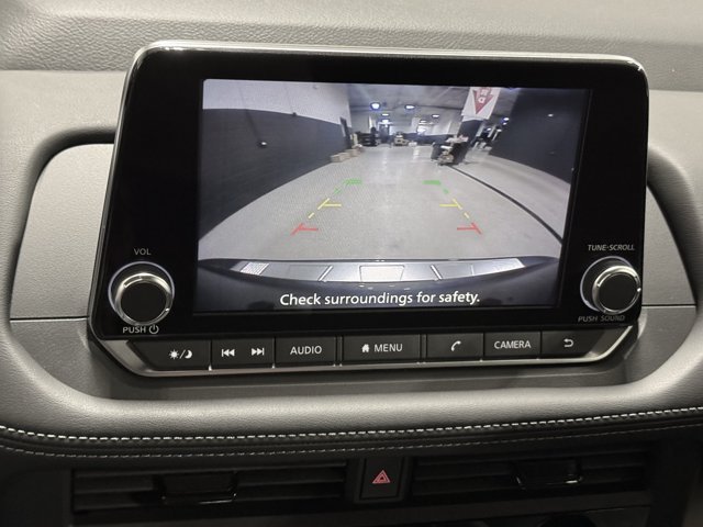 New 2026 Nissan Rogue SV AWD/4WD image 16