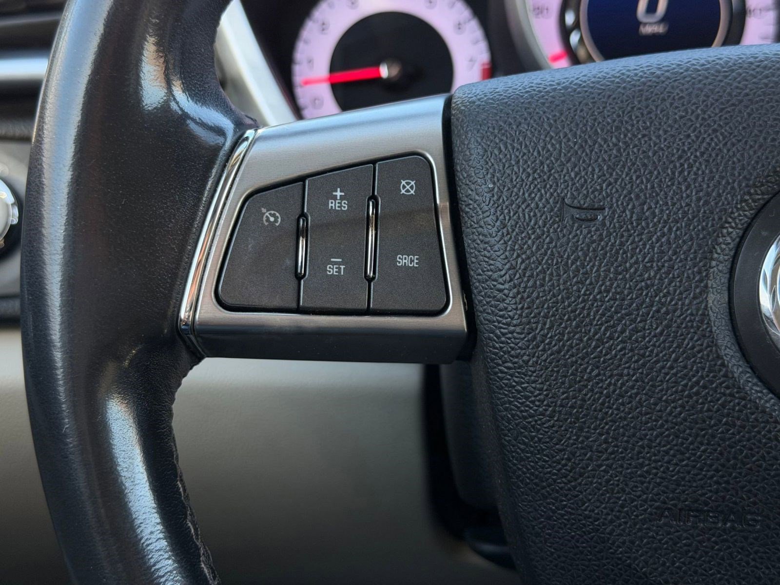 Used 2011 Cadillac SRX Luxury image 15