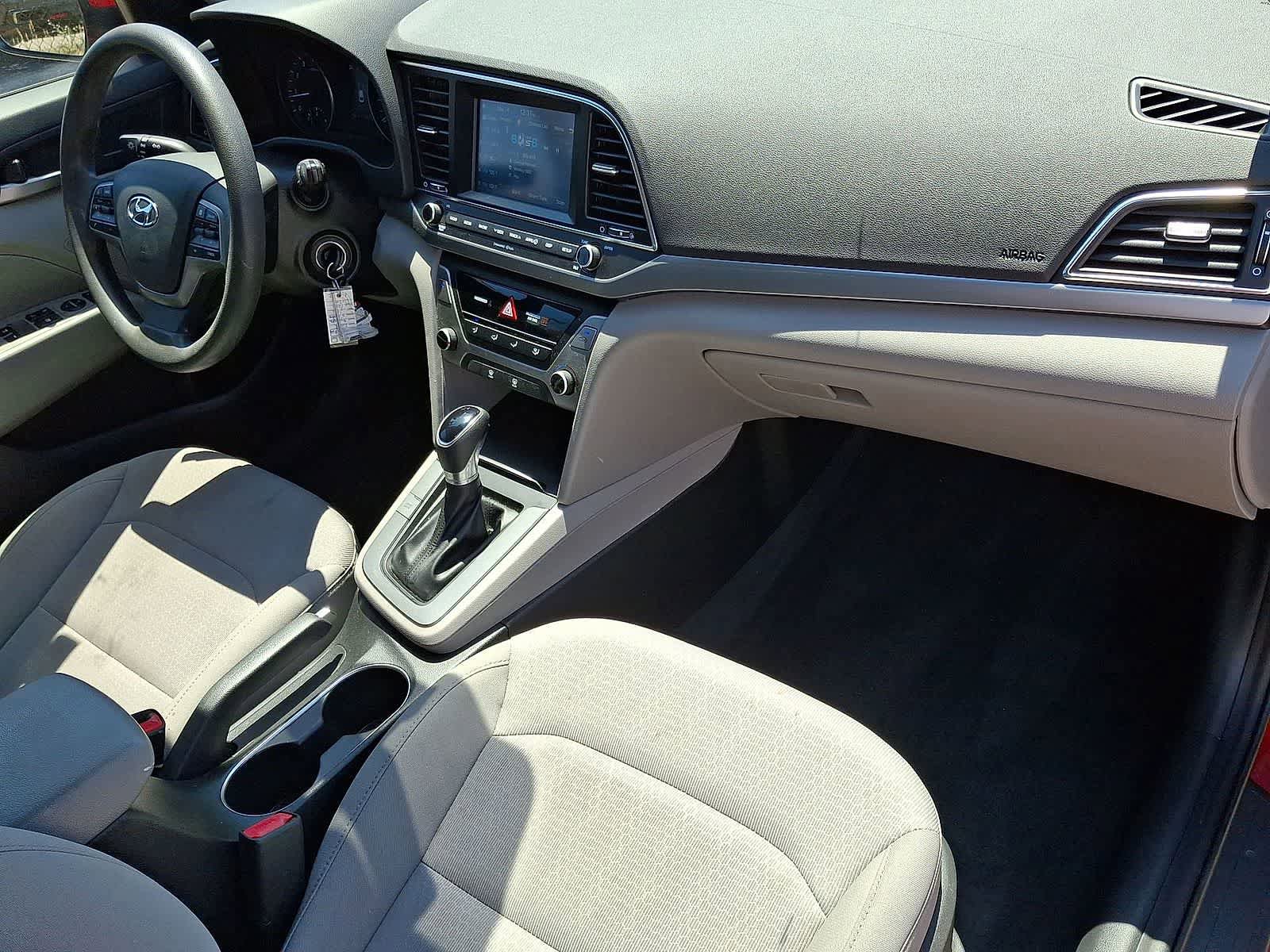 Used 2018 Hyundai Elantra SEL FWD image 31