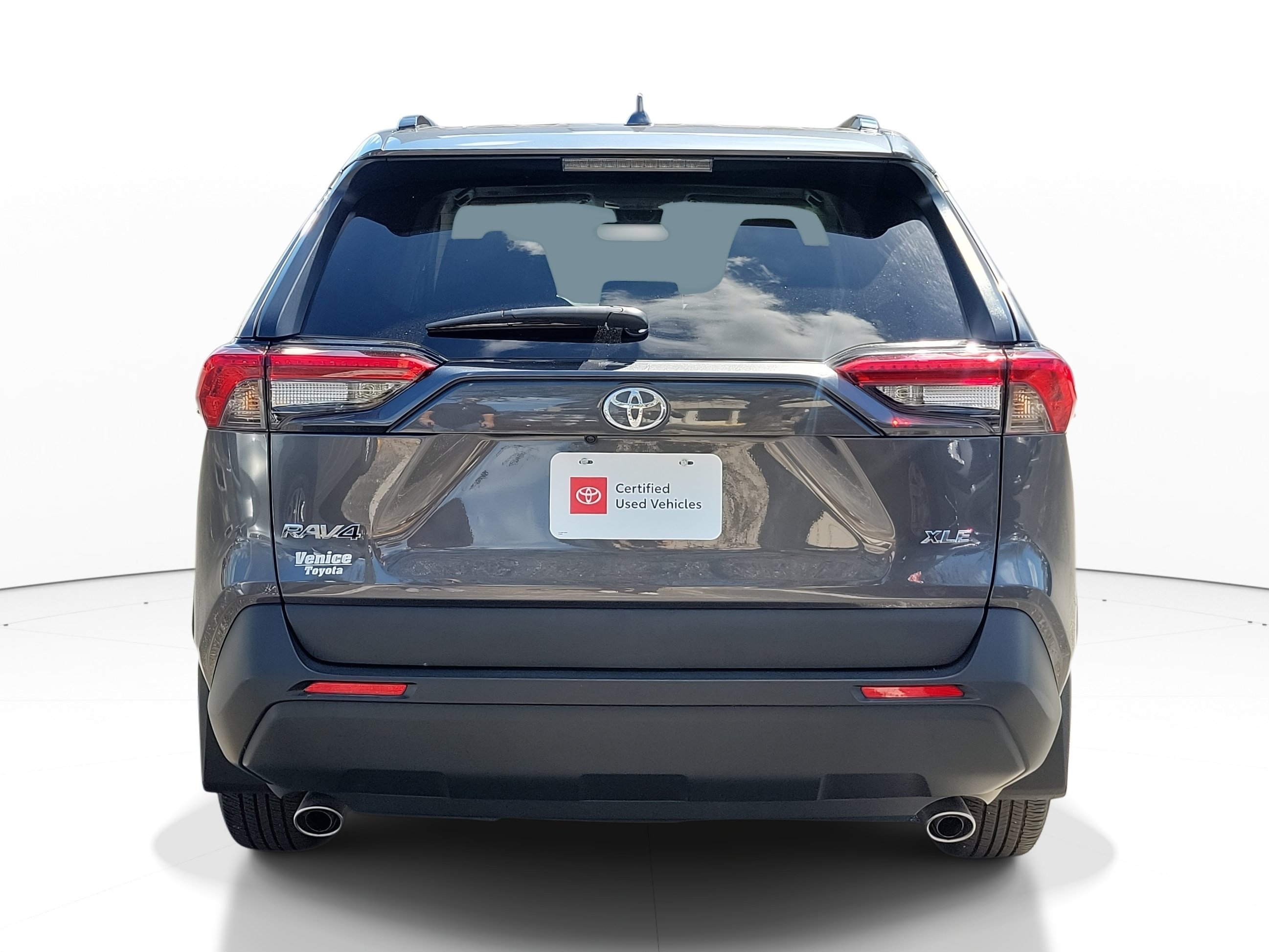New 2024 Toyota RAV4 XLE w/ Convenience Package FWD image 5