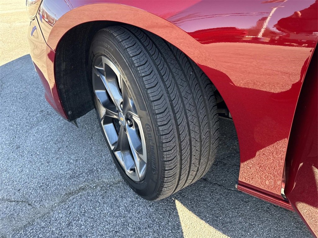 Used 2023 Chevrolet Malibu LT image 32