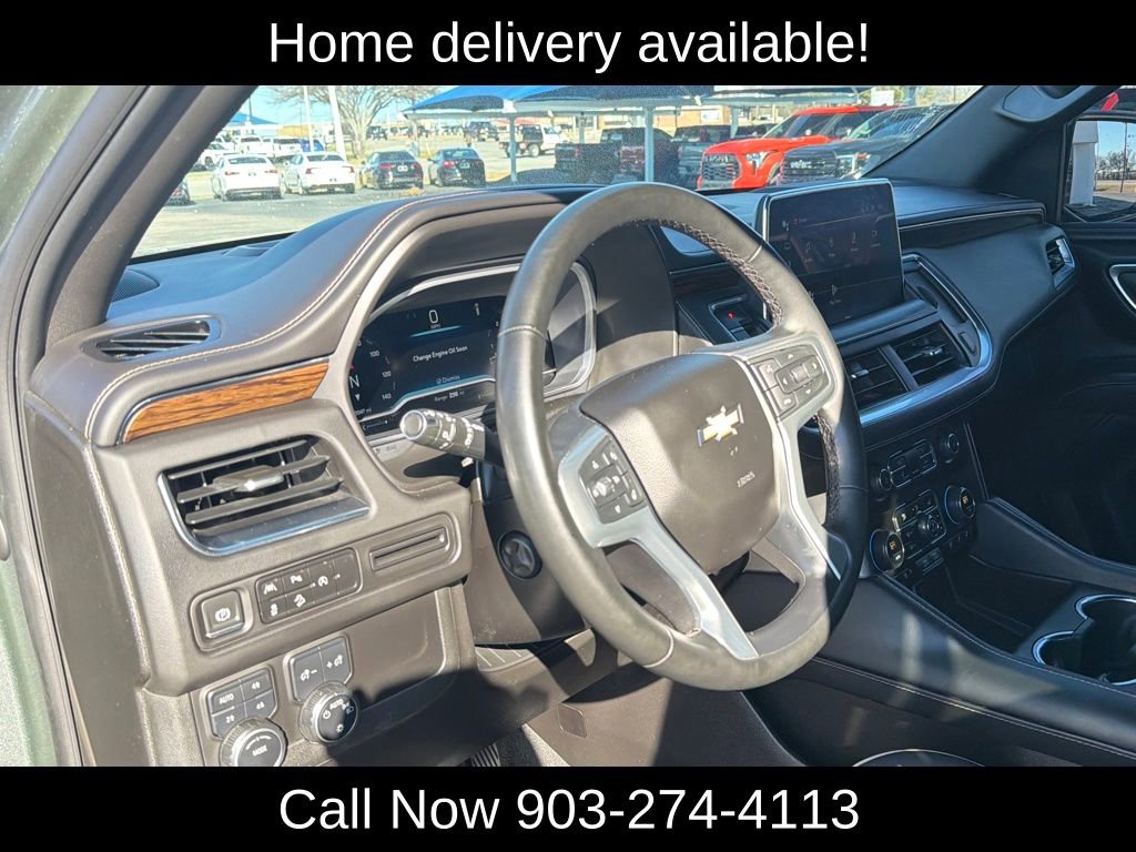 Used 2023 Chevrolet Suburban Premier image 10