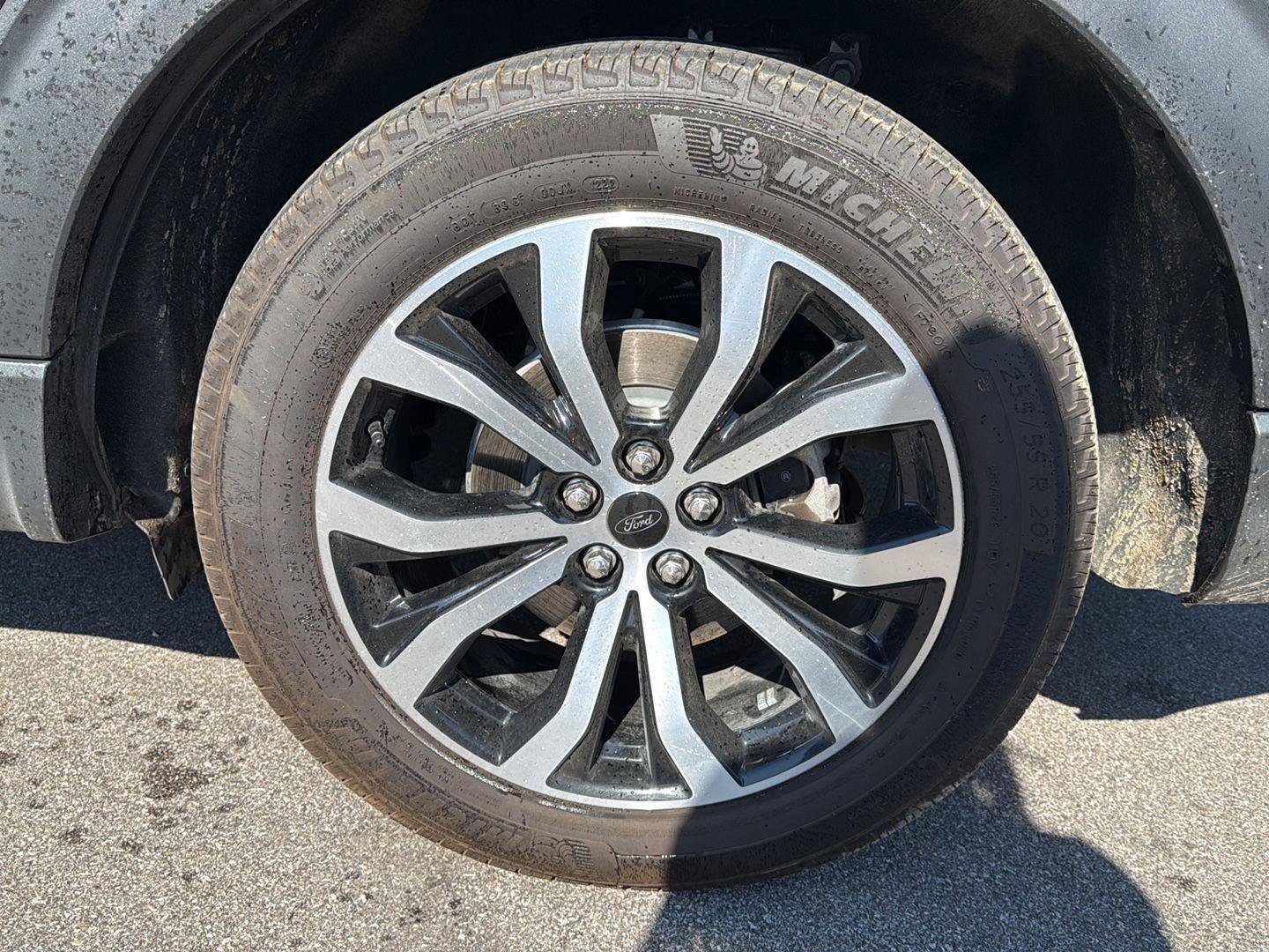 Used 2022 Ford Explorer ST-Line w/ Class IV Trailer Tow Package AWD/4WD image 17