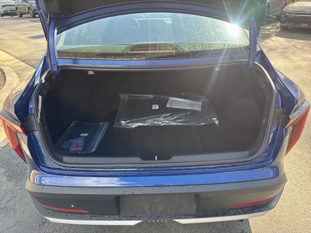 New 2026 Kia K4 LXS image 19