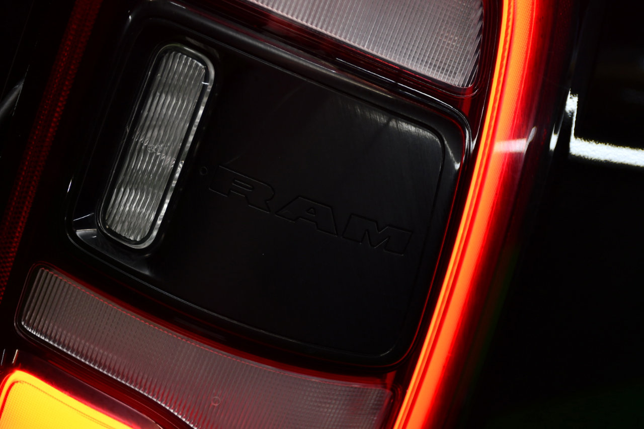 Used 2019 RAM 3500 Laramie w/ Black Appearance Package image 20