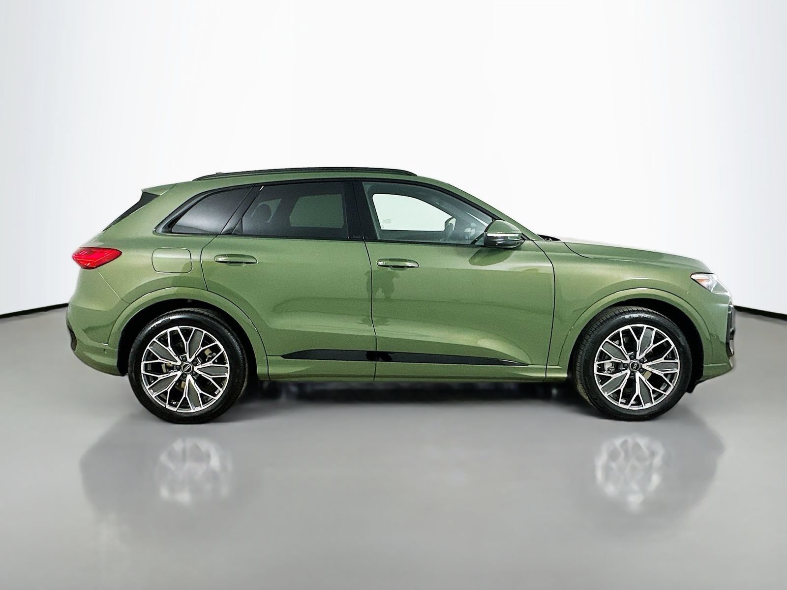 New 2026 Audi Q5 Prestige AWD/4WD image 4