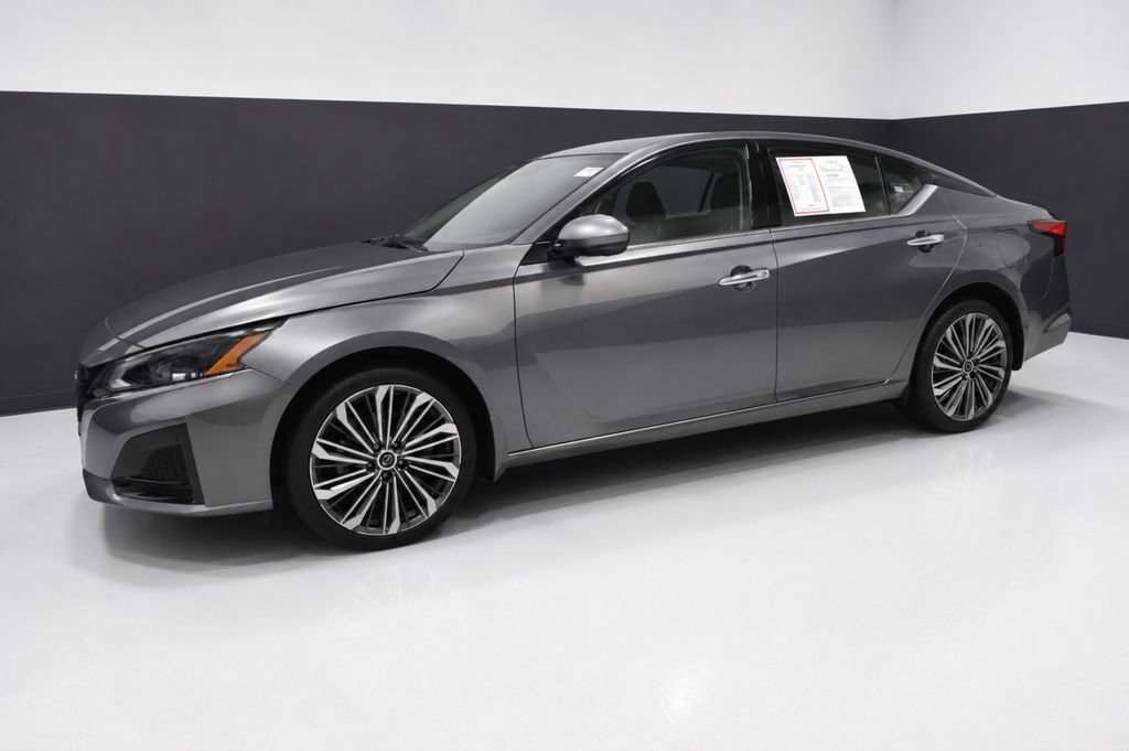 Certified 2023 Nissan Altima 2.5 SL AWD/4WD image 2