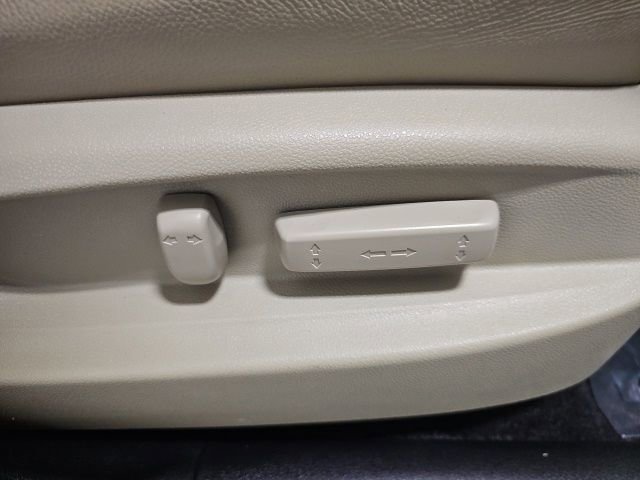 Used 2017 Acura MDX SH-AWD image 41