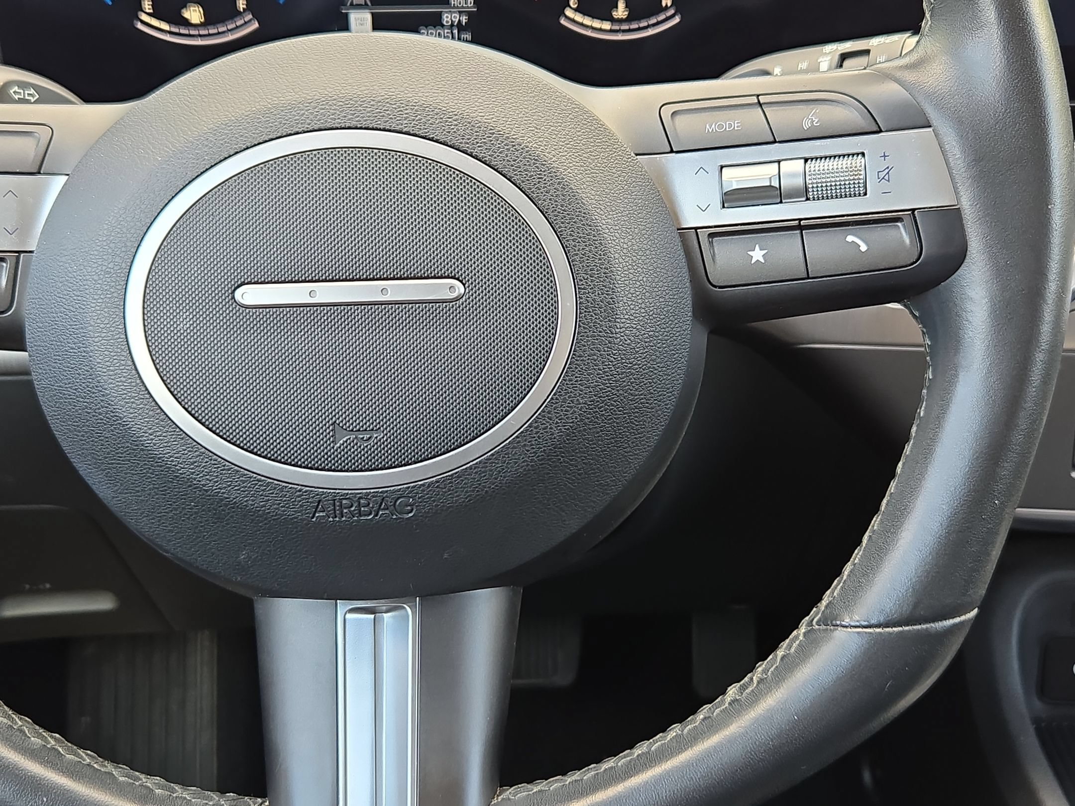 Used 2025 Hyundai Kona SEL FWD image 22