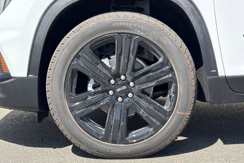 New 2027 GMC Acadia Elevation w/ Black Edition AWD/4WD image 30
