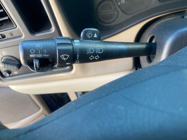 Used 2003 Chevrolet Suburban LS image 50