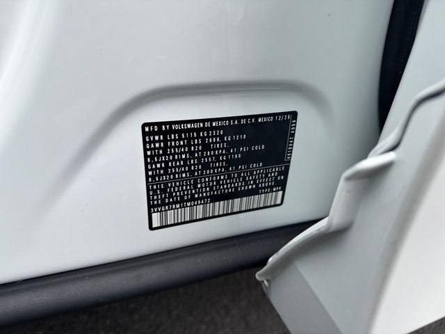 New 2026 Volkswagen Tiguan SE R-Line AWD/4WD image 18