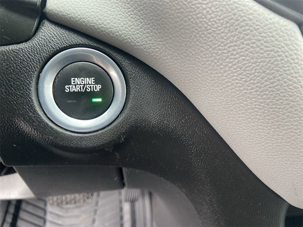 Certified 2019 Chevrolet Equinox LT image 17