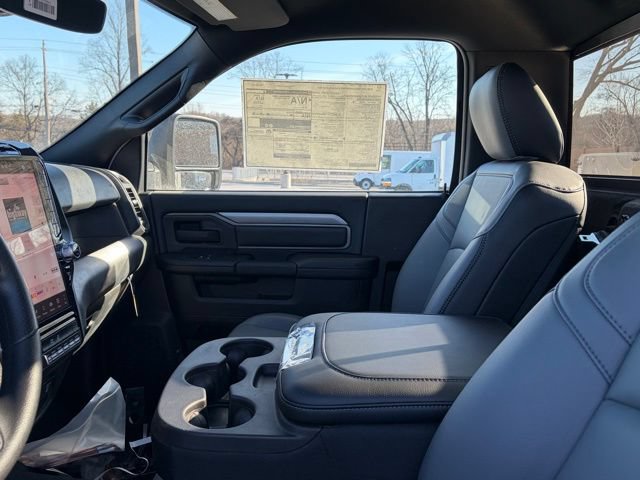 New 2025 RAM 2500 Tradesman AWD/4WD image 29