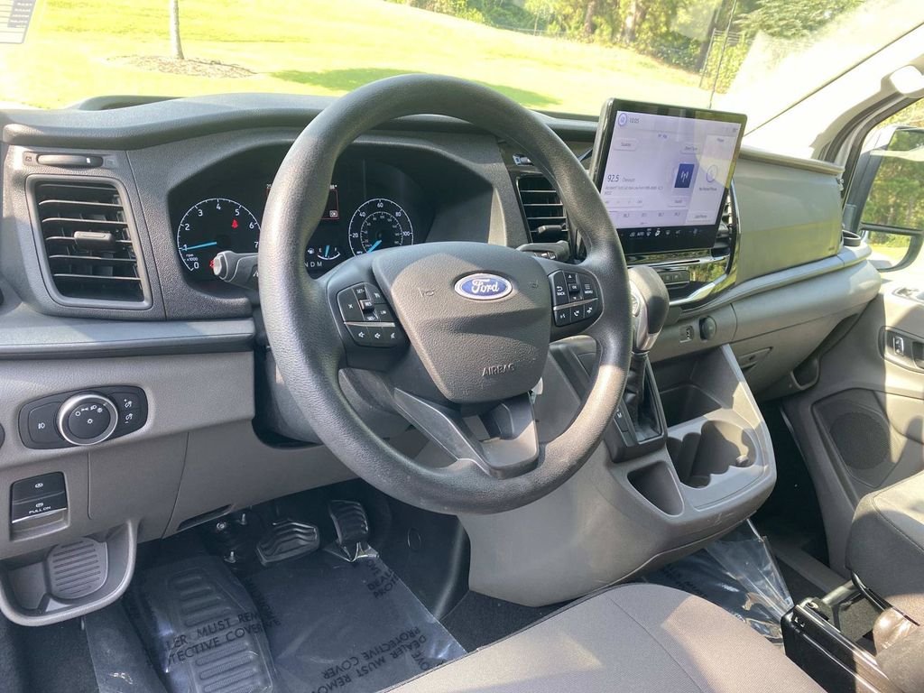 Used 2025 Ford Transit 350 XLT RWD image 15