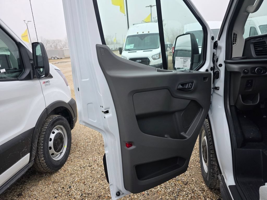 New 2026 Ford Transit 250 148 Medium Roof w/ Load Area Protection Package RWD image 22