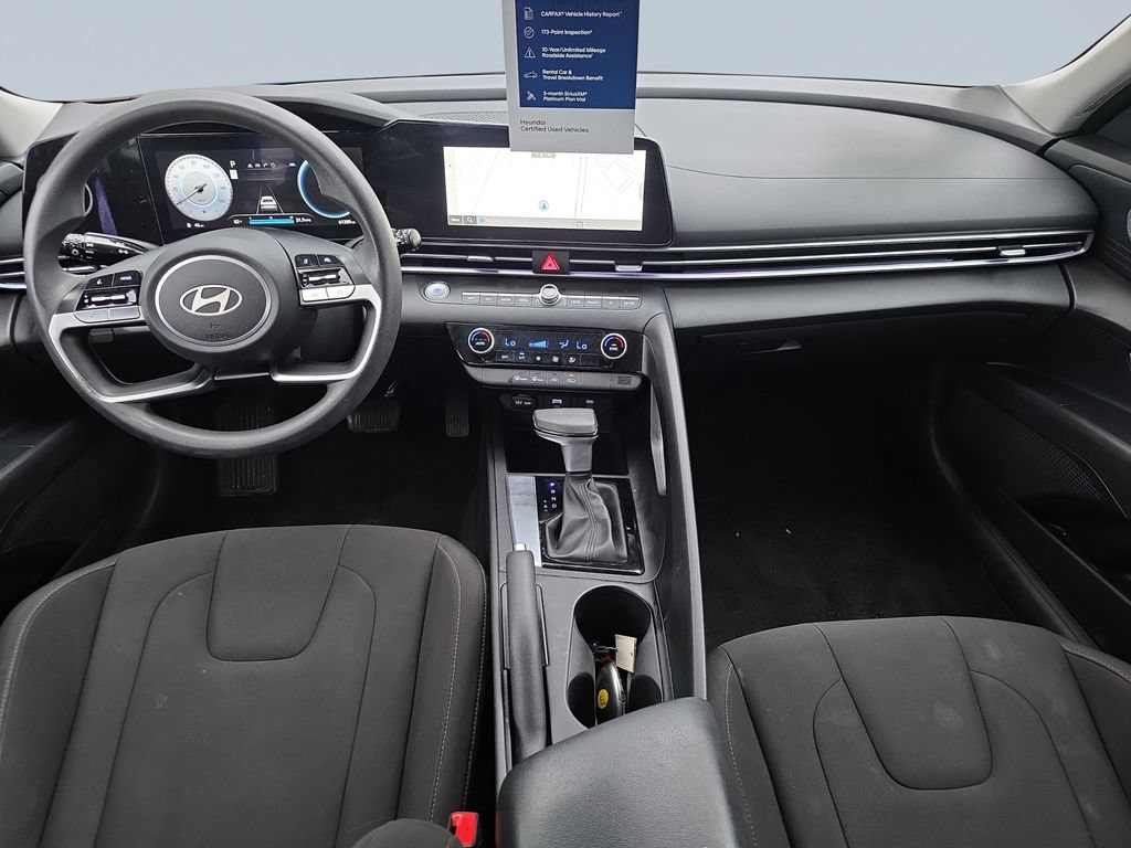 Certified 2024 Hyundai Elantra SEL FWD image 12