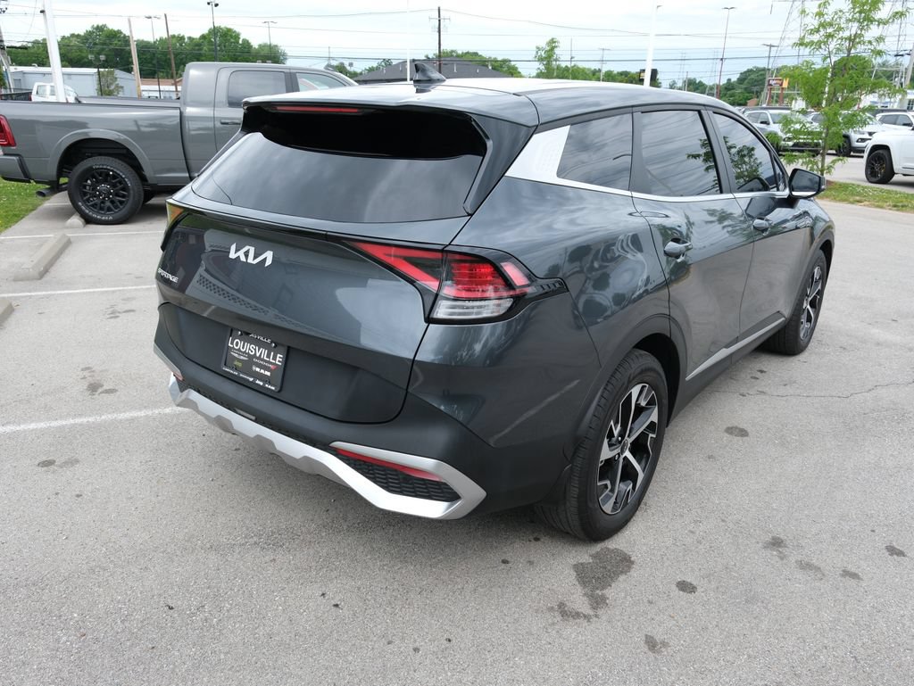 Used 2024 Kia Sportage EX FWD image 7