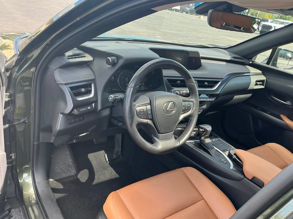 Used 2021 Lexus UX 250h w/ Premium Package AWD/4WD image 18