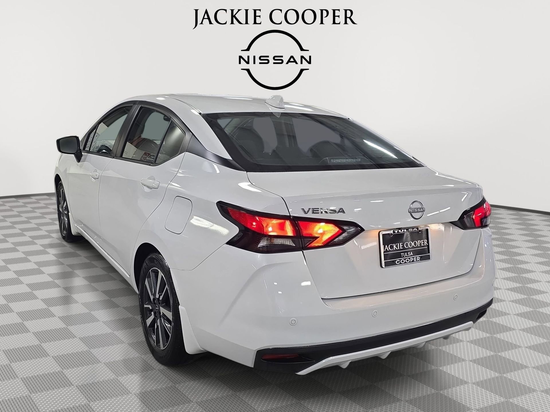 Certified 2025 Nissan Versa SV w/ Trunk Package image 7