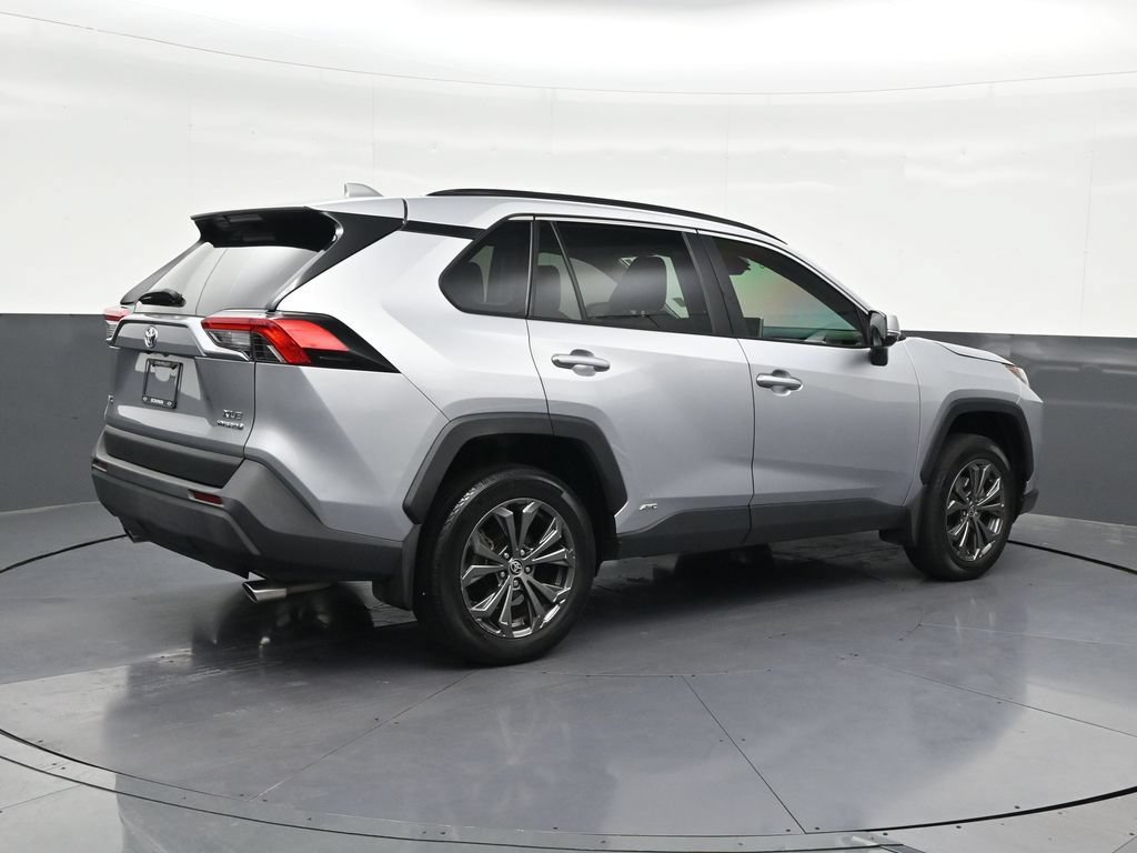 Used 2024 Toyota RAV4 XLE Premium w/ Weather Package AWD/4WD image 5