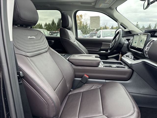 New 2025 Ford Expedition Platinum w/ Platinum Ultimate Package AWD/4WD image 30