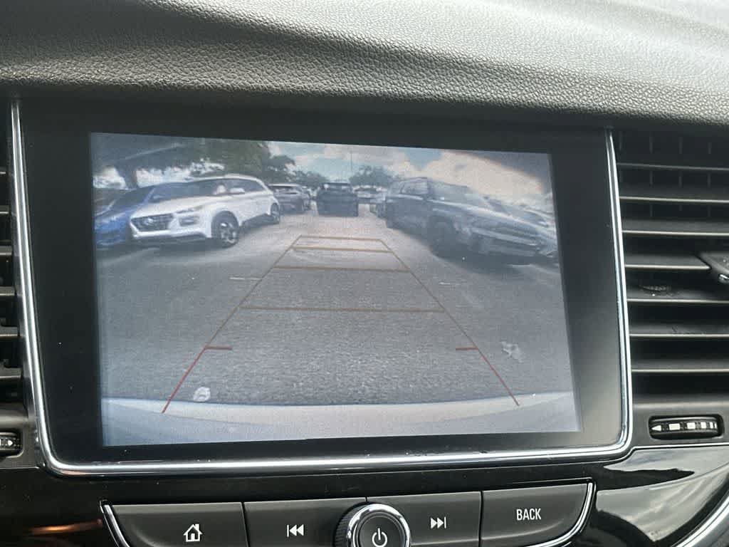 Used 2020 Buick Encore Preferred FWD image 19