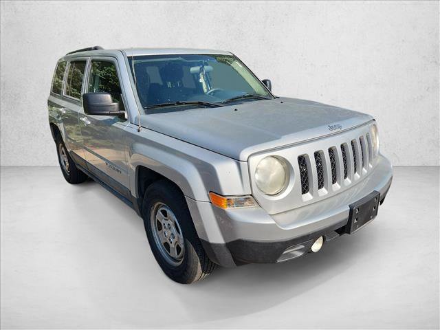 Used 2011 Jeep Patriot Sport w/ PWR Value Group FWD image 3