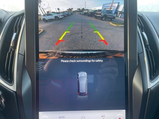 Used 2024 Ford Edge SEL image 24