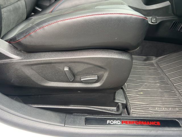 Used 2023 Ford Edge ST w/ Equipment Group 401A AWD/4WD image 12