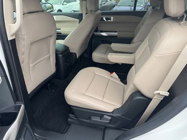 Used 2023 Ford Explorer XLT w/ Equipment Group 202A image 21