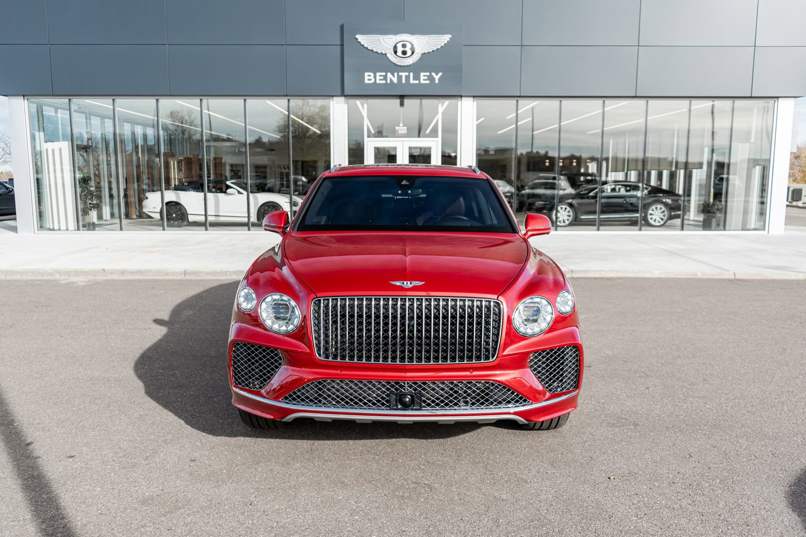 Used 2024 Bentley Bentayga Extended Wheelbase image 19