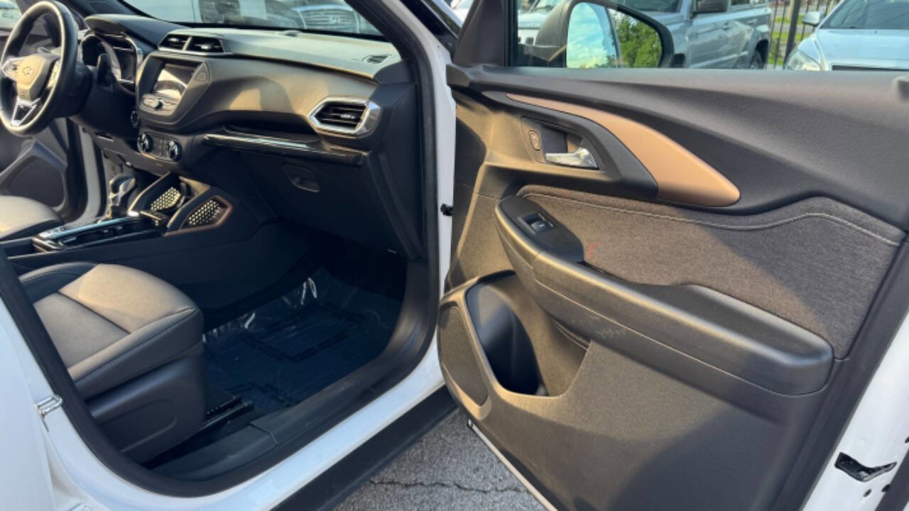 Used 2023 Chevrolet TrailBlazer ACTIV image 19