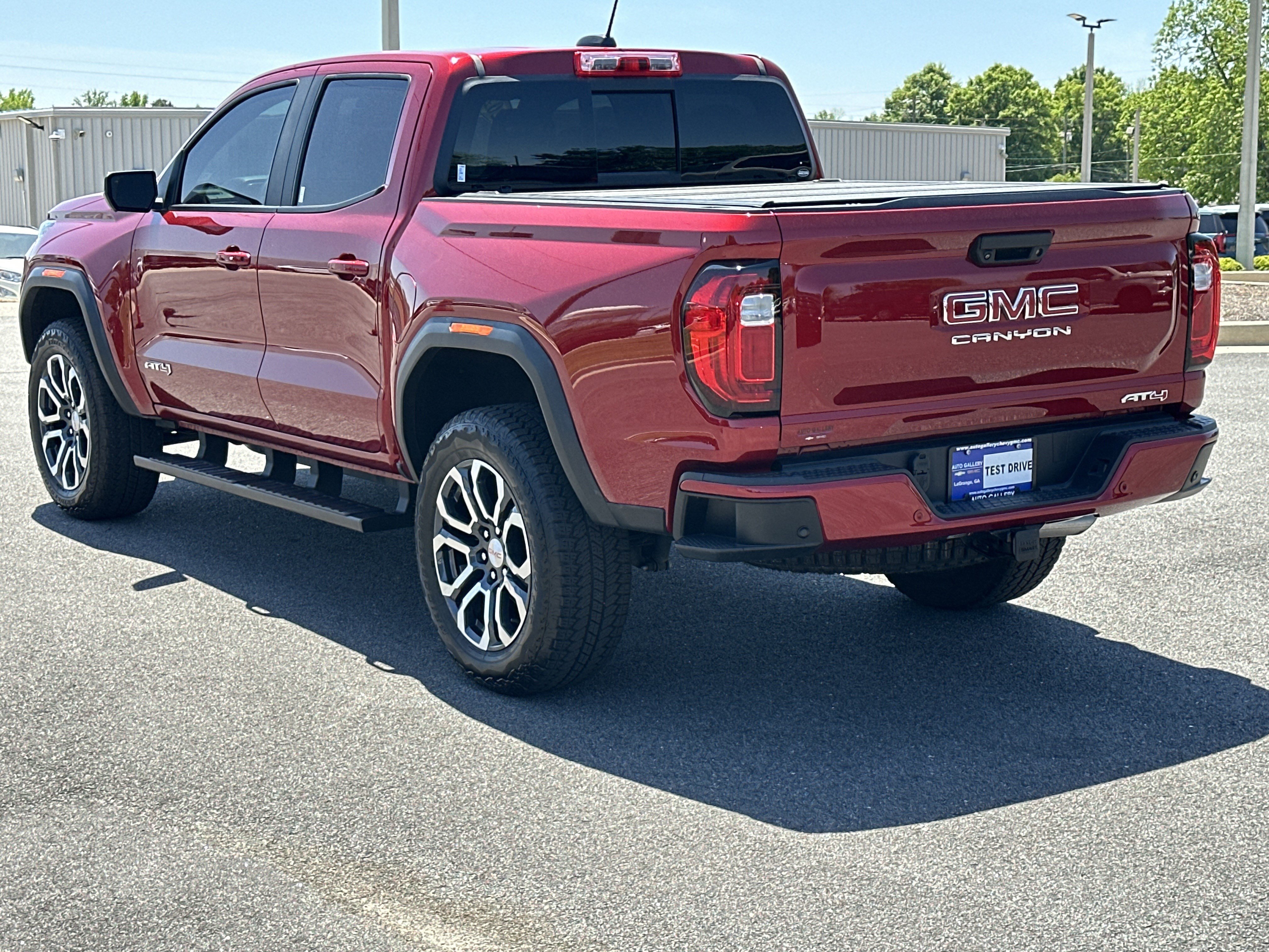 Certified 2023 GMC Canyon AT4 w/ AT4 Premium Package AWD/4WD image 8