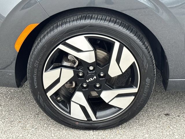 Used 2024 Kia Soul GT-Line w/ Option Group 020 image 27